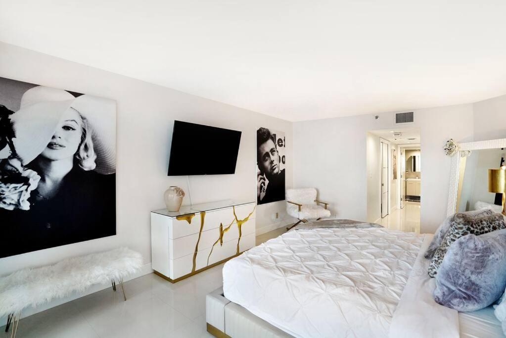 Some Like It Hot! Skyline & Water Views 4br Apartment Miami